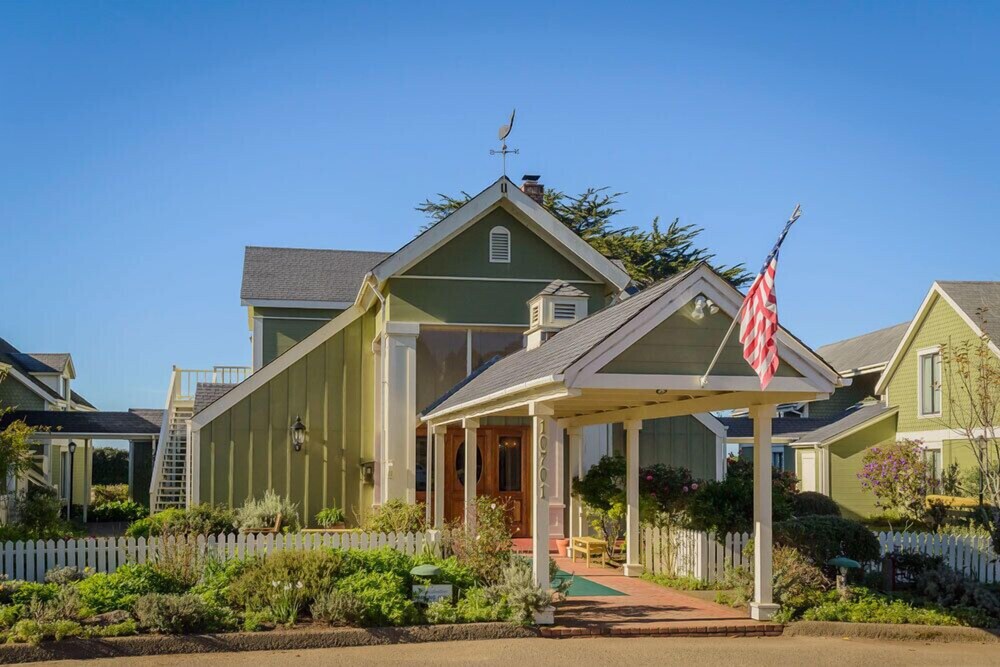 Hill House Inn - photo 35