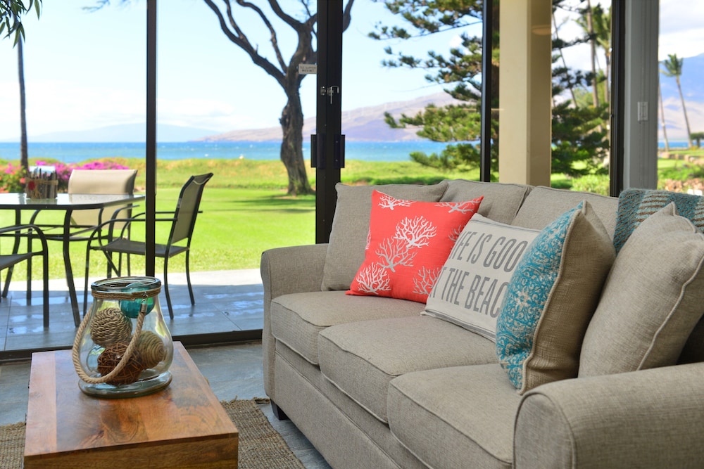 Koa Lagoon 107 Two Bedroom Condo — 4-Star Luxury Hotel in Kihei, United States