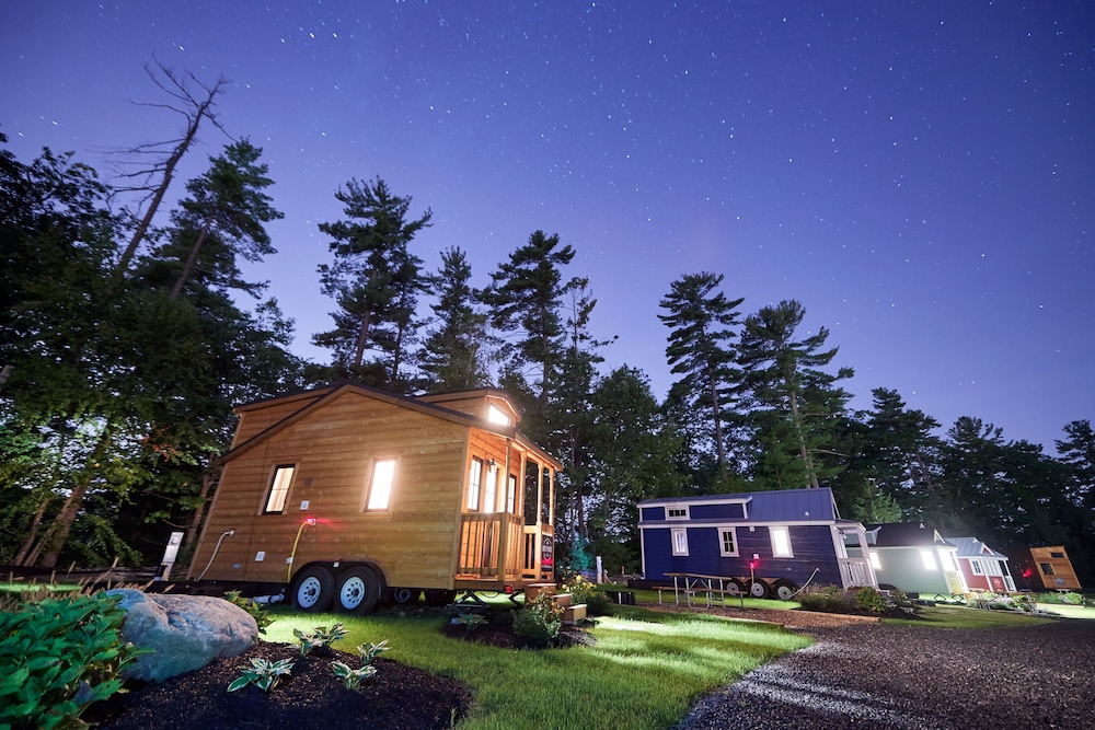 Tuxbury Pond Camping Resort Cottage - photo 6