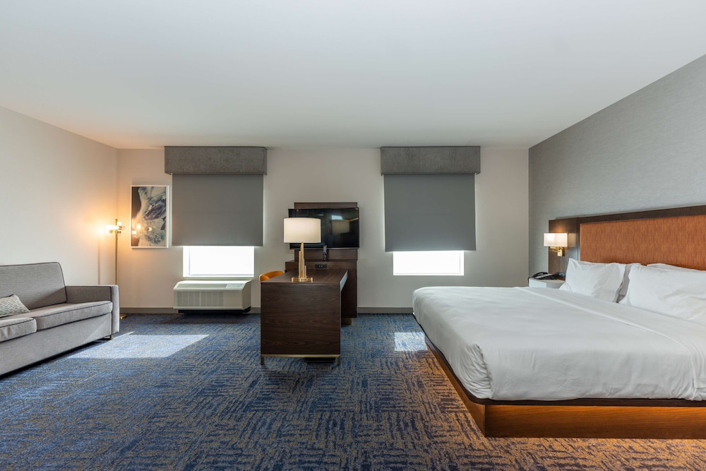 Hampton Inn & Suites Houston Sugar Land - photo 29
