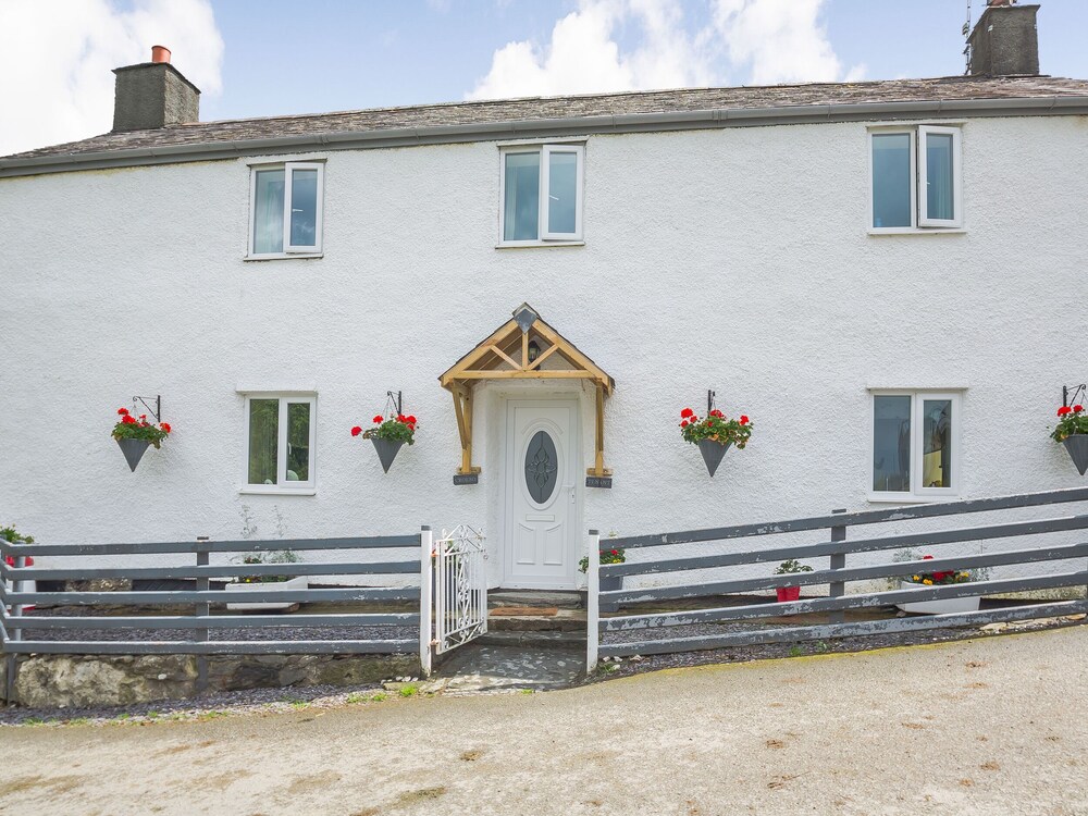 Ty Nant — hotel in Llanrwst