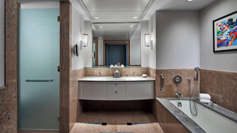 The Opus Westchester Autograph Collection - photo 23