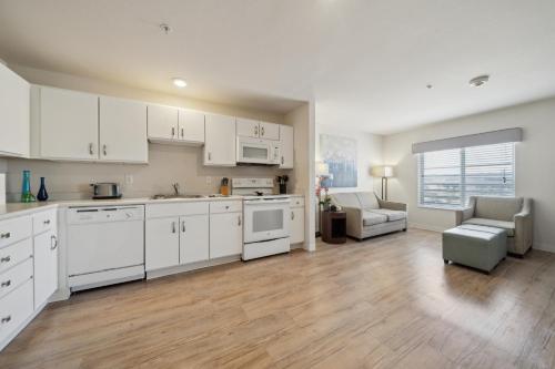 Properties By Preston I 1bd1bth I Pool I Parking — 4-Star Luxury Hotel in San Antonio, United States