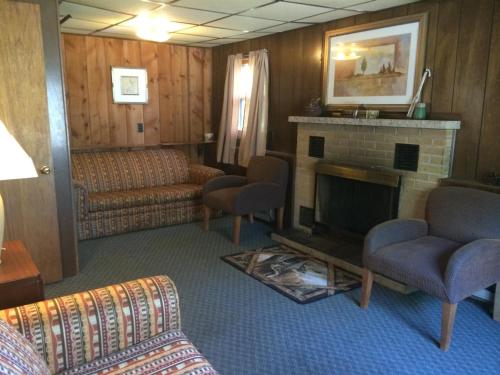 Alpine Motel - photo 87