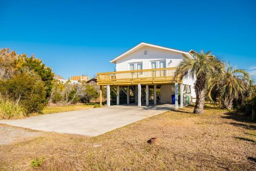 Splendid Days by Oak Island Accommodations - photo 14