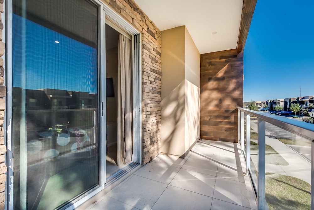 Magic Village Resort 4 Bdrm Townhome - photo 35