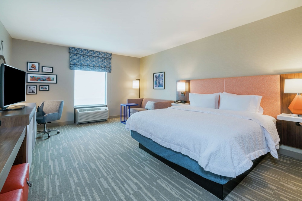 Hampton Inn & Suites Glenarden Washington DC - photo 12