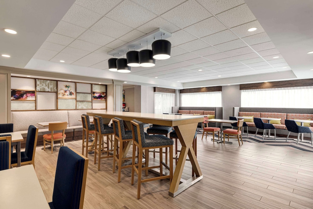Hampton Inn Waynesboro Stuarts Draft - photo 26