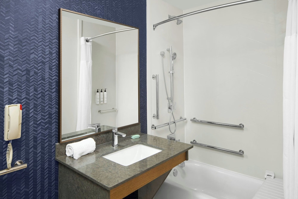 Fairfield Inn & Suites South Boston - photo 19