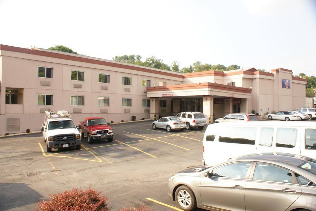 Motel 6 Pittsburgh - photo 24