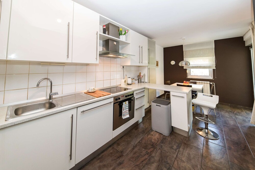 House Villa Hana VR — 5-Star Luxury Hotel in Crikvenica, Croatia