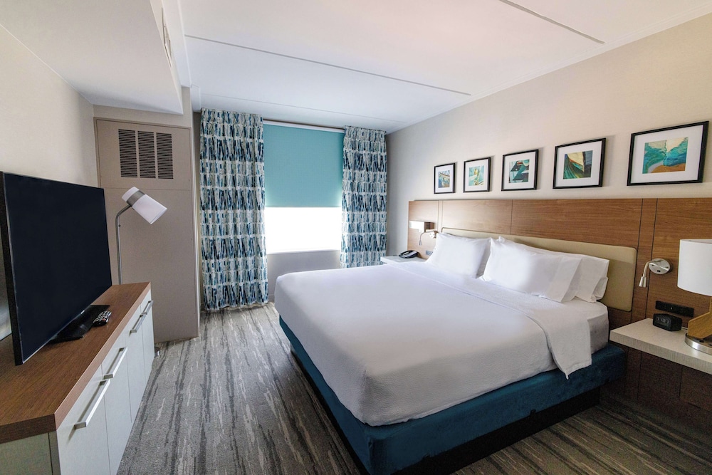 Hilton Garden Inn Lakewood - photo 24