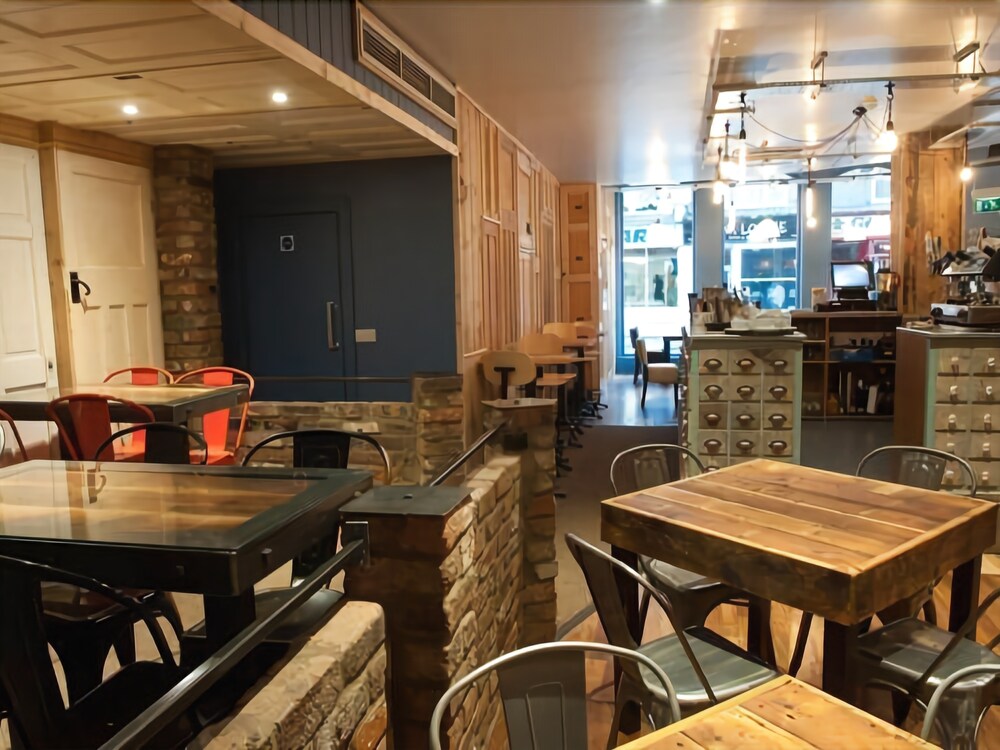 Hotel Forty One - carbon neutral hotel in Driffield