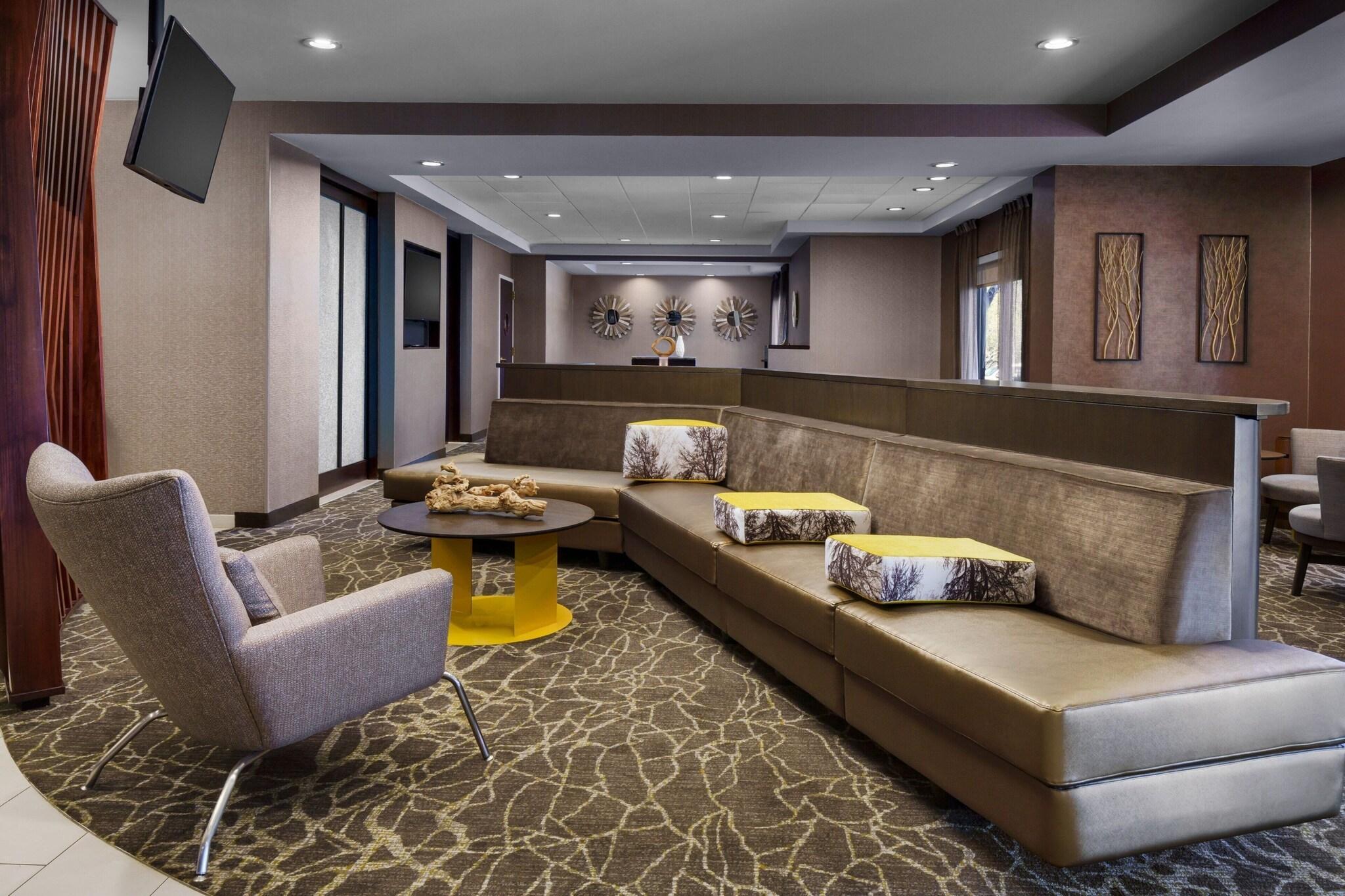 SpringHill Suites Manchester Boston Regional Airport - photo 22