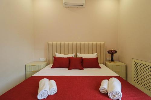 Comfortable 2BR Apt with 3 Balconies by Wehost