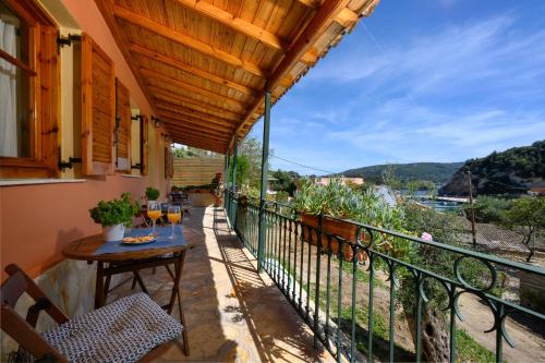 Pieros Studios Alipa - last minute hotel in Corfu