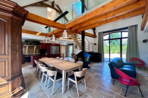 Grange d'Antan JacuzziPiscineClim Cuzance — hotel near Brive Souillac airport