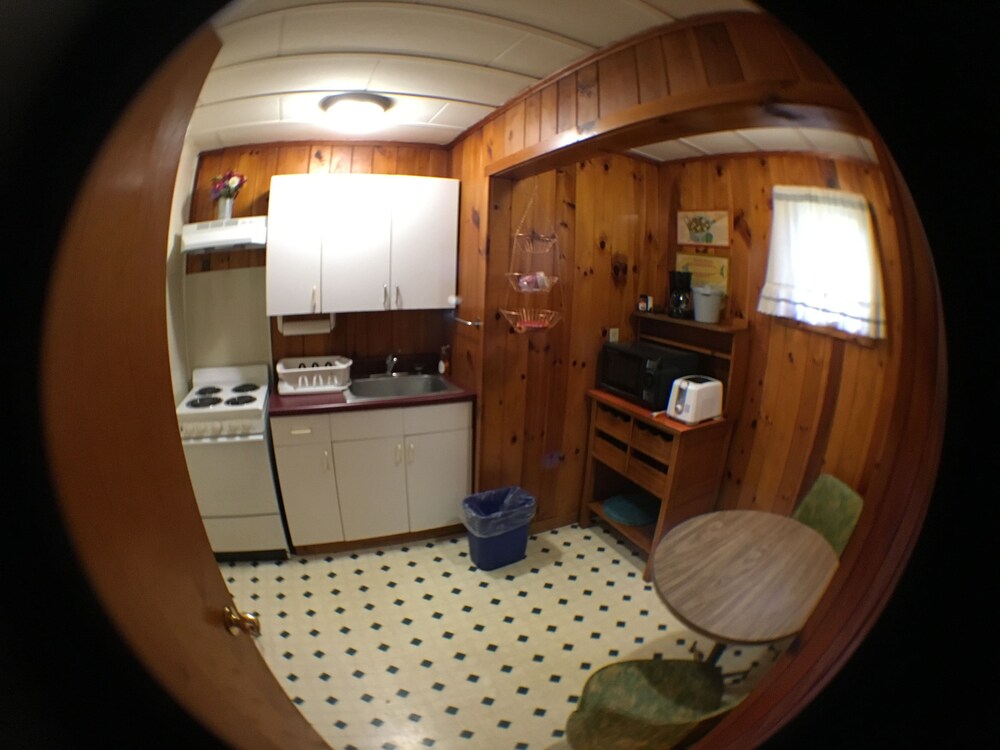 CedarWood Inn - photo 73
