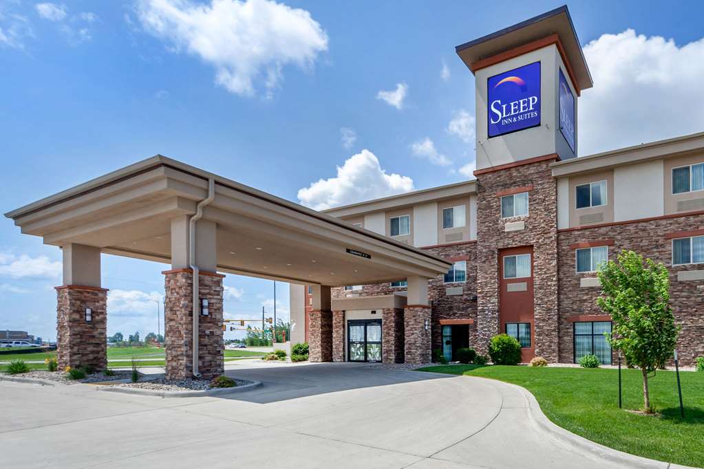 Sleep Inn & Suites Devils Lake - photo 2