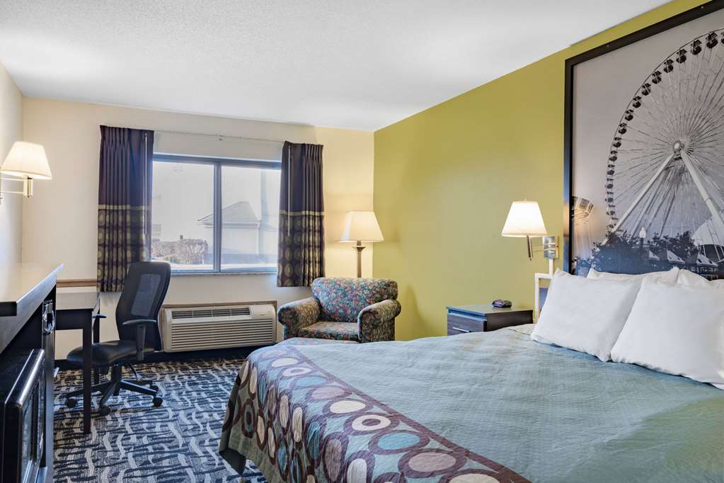 Super 8 by Wyndham Danville - photo 23