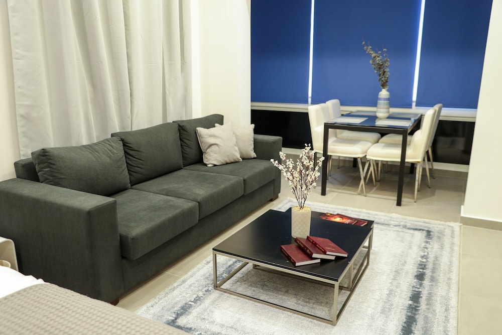 Blue - carbon neutral hotel in Beirut