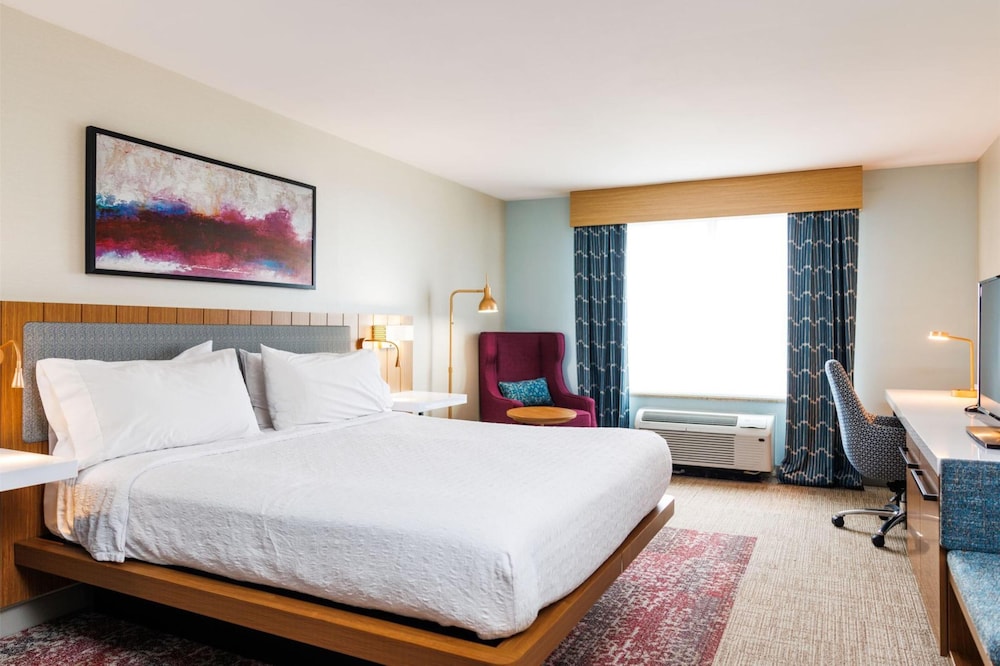 Hilton Garden Inn New York Staten Island - photo 20