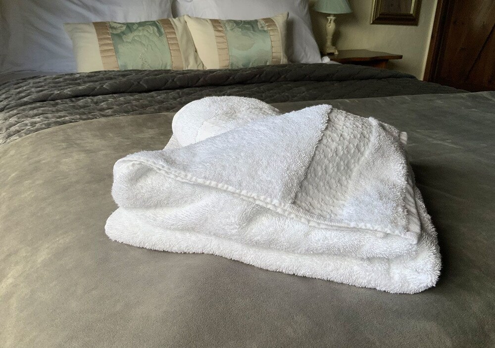 Mill House Boswell Farm Cottages — 4-Star Luxury Hotel in Sidmouth, United Kingdom
