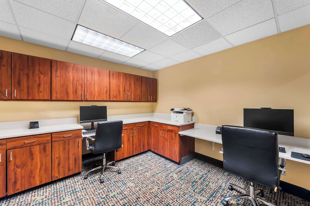 Hampton Inn Dayton Huber Heights - photo 50