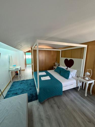 We are tourist in Vila Nova De Gaia, Portugal