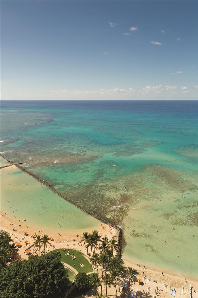 Hyatt Regency Waikiki Beach Resort & Spa - photo 58