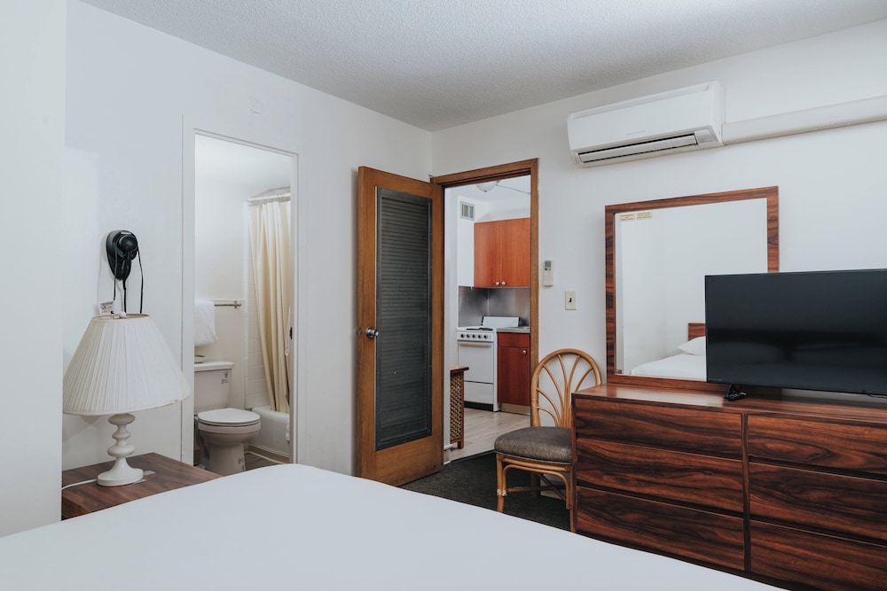 Royal Grove Waikiki - photo 15