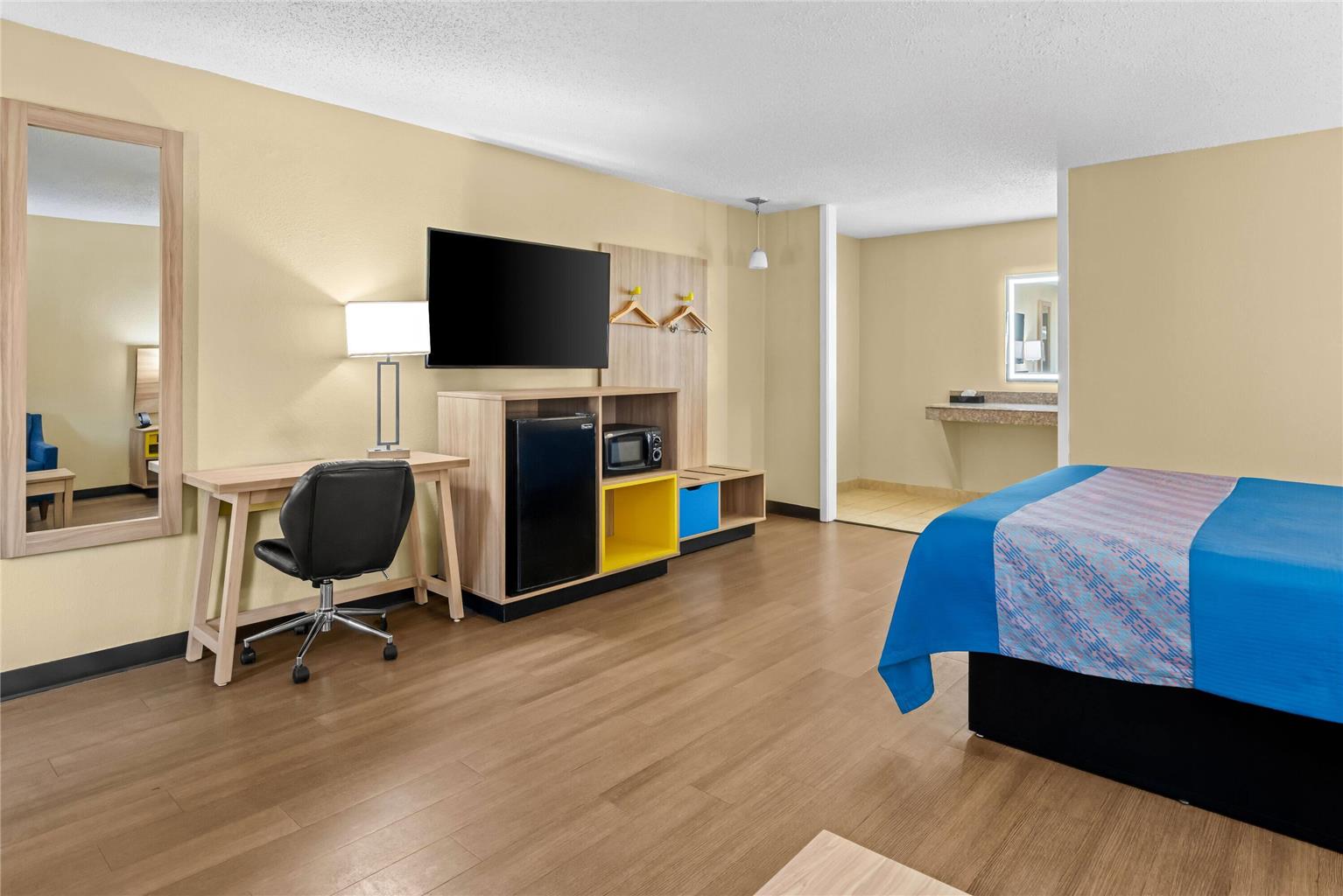 Days Inn by Wyndham Lafayette Near Lafayette Airport - photo 25