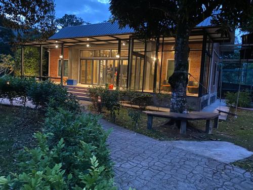 Azja@Broga in Unknown City, Malaysia