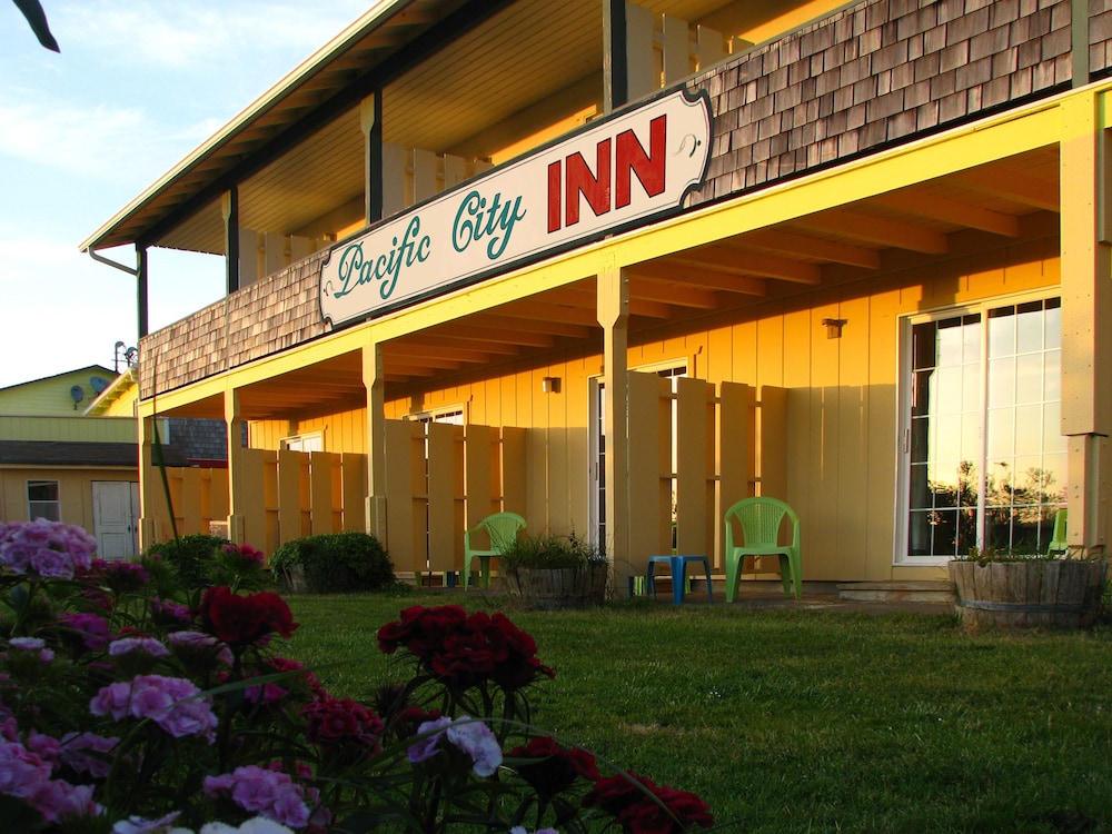 Pacific City Inn - photo 39