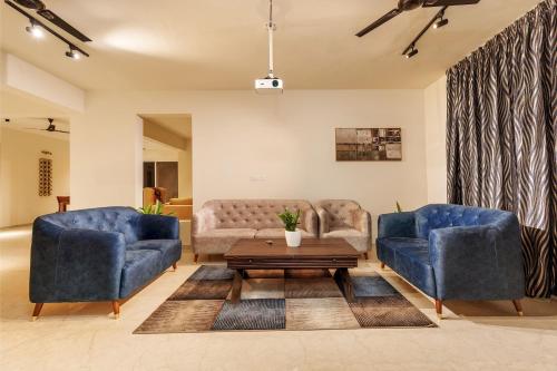 Golfing Twins Villa by StayJadeGardenRetreat8BHK — Hosur — photo 2