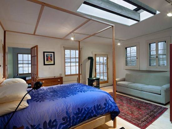 The Canal Park Inn - photo 16