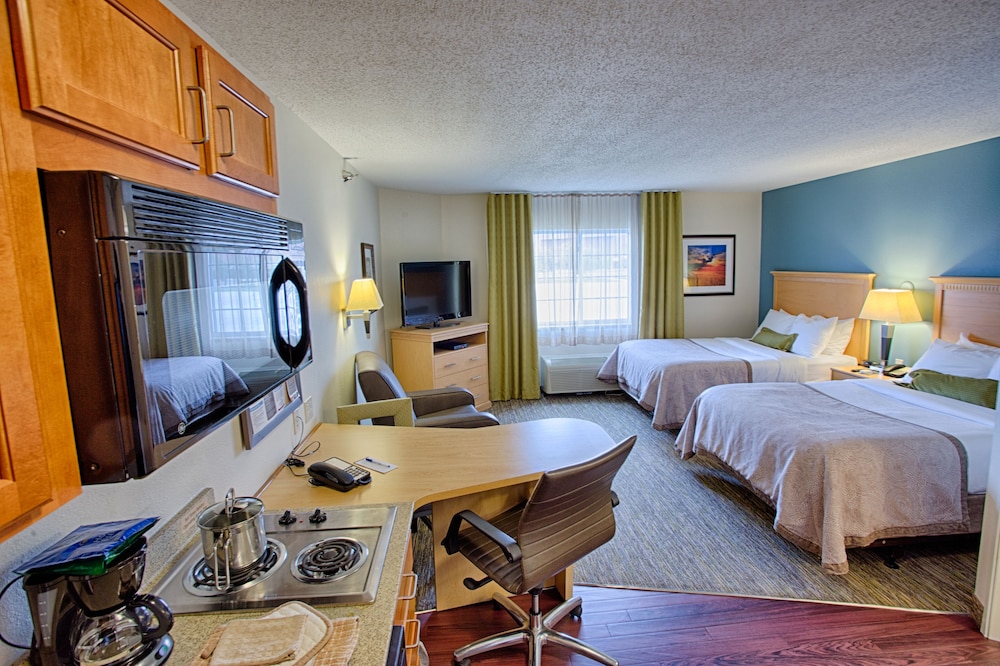 Candlewood Suites Fargo N. Dakota State University by IHG - photo 21