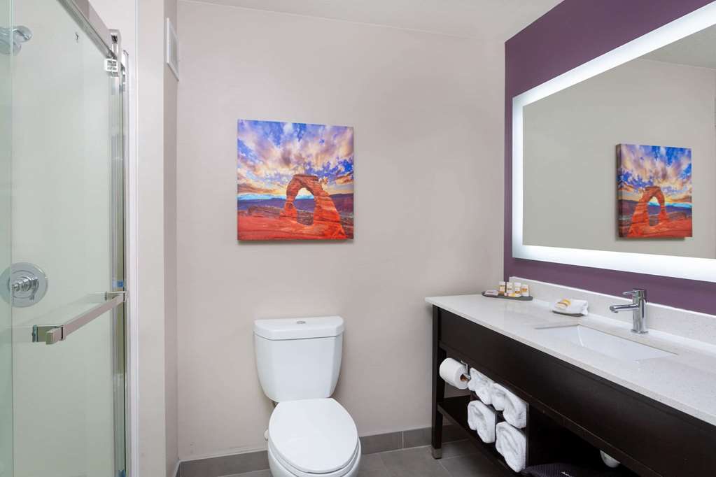 La Quinta Inn & Suites by Wyndham Kanab - photo 39