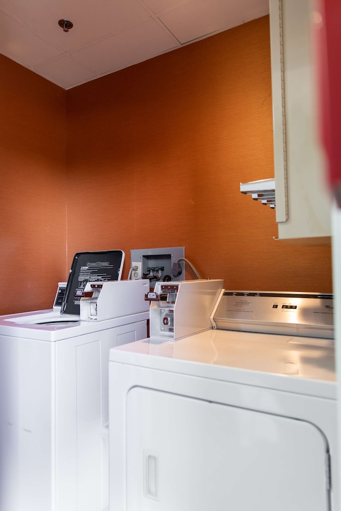 Hampton Inn by Hilton of Kuttawa Eddyville - photo 66