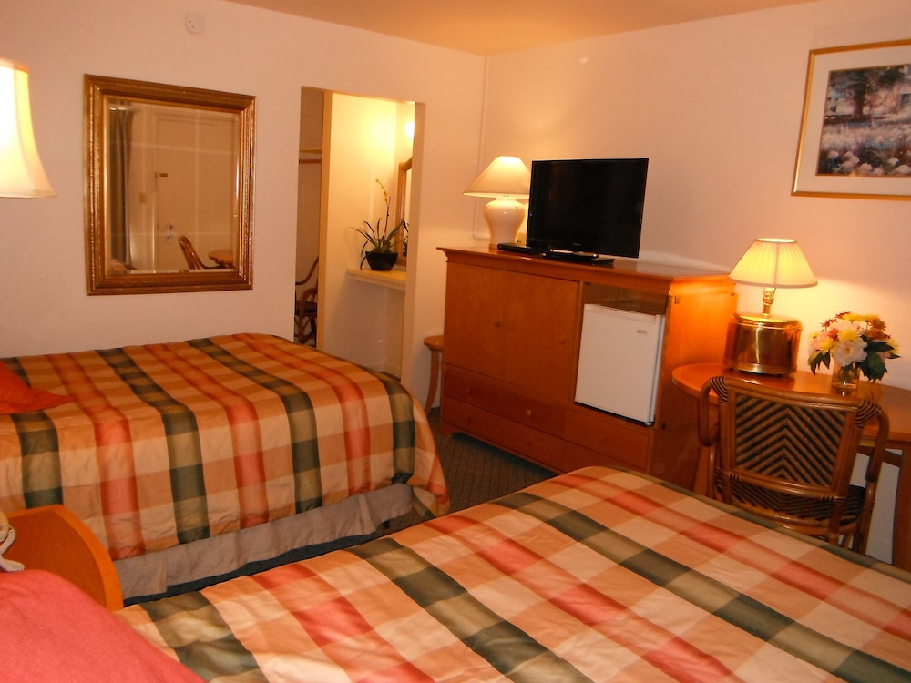Colusa Riverside Inn - photo 3