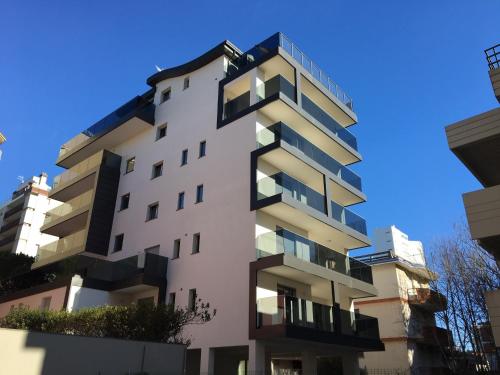Wave Tower Residence — 4-Star Luxury Hotel in Lignano Sabbiadoro, Italy