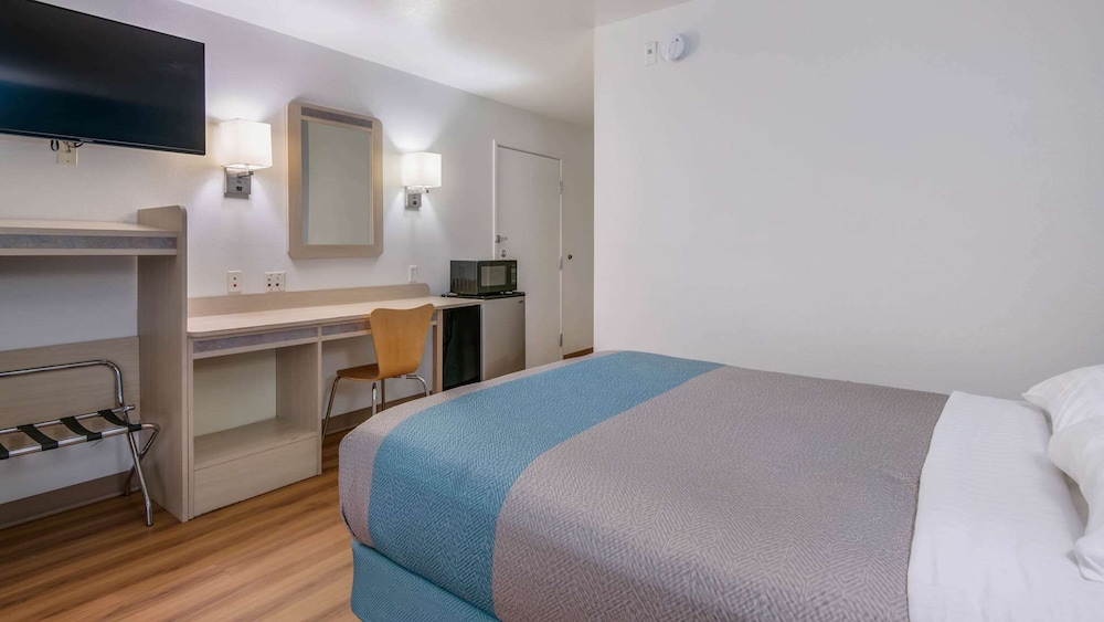 Motel 6 Roswell NM - photo 8