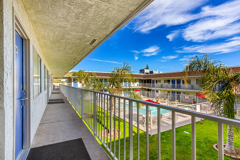 Motel 6 Phoenix North Bell Road - photo 6
