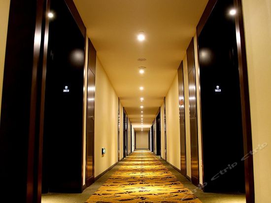 Flower City Hotel Waterfront — Baoding — photo 5