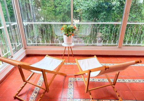 Super Spacious 2BD Habima TLV heart Balcony & Parking — 4-Star Luxury Hotel in Tel Aviv, Israel