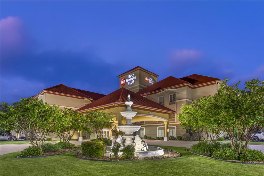 Best Western Plus Monica Royale Inn & Suites in Greenville, United States