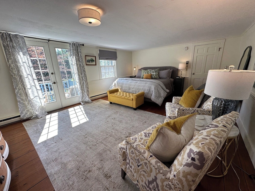 Inn at Perkins Cove - photo 62