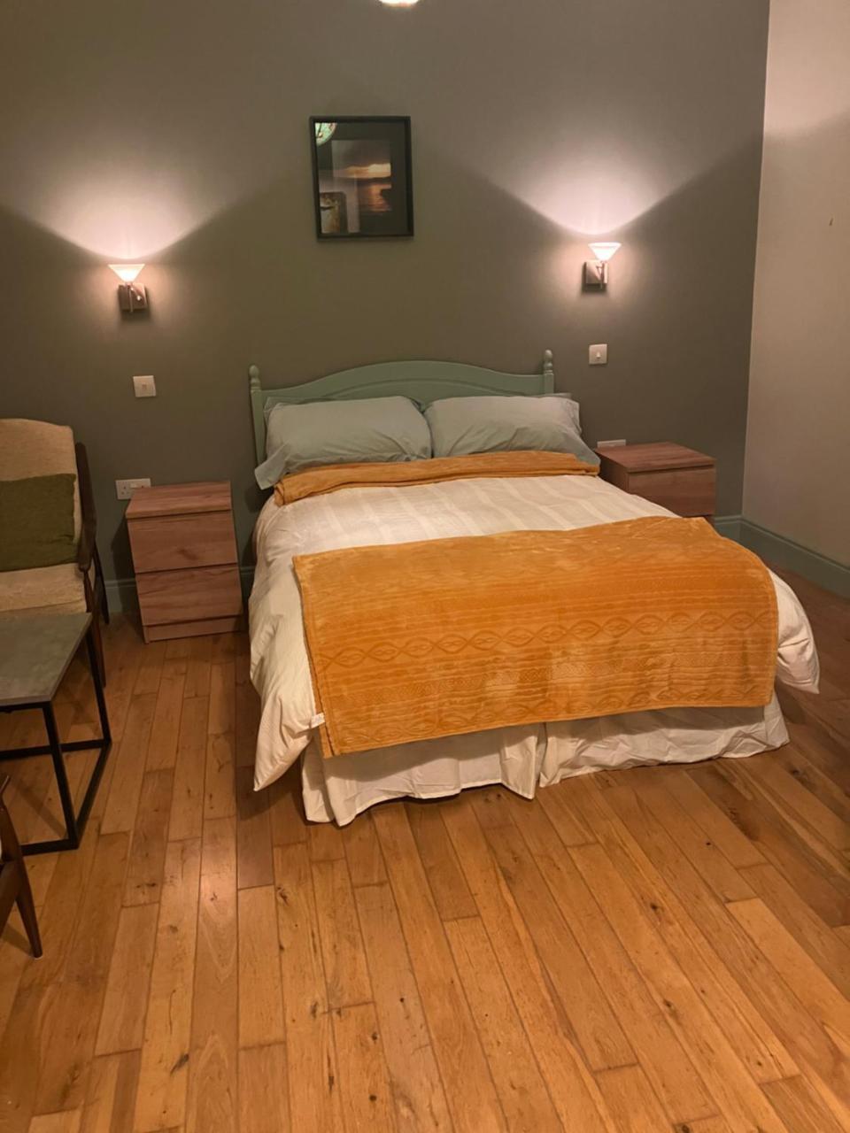 Iniscealtra Mini Bedsit Studio - carbon neutral hotel in Unknown City