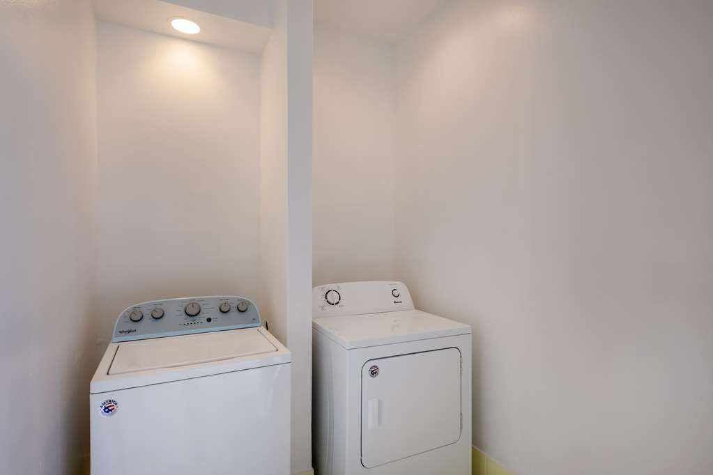 Americas Best Value Inn Lockhart TX - photo 27