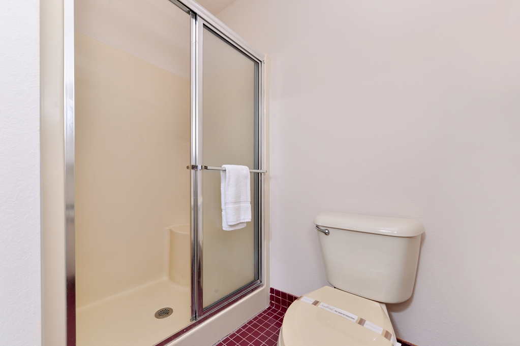 Country Hearth Inn & Suites Toccoa - photo 14